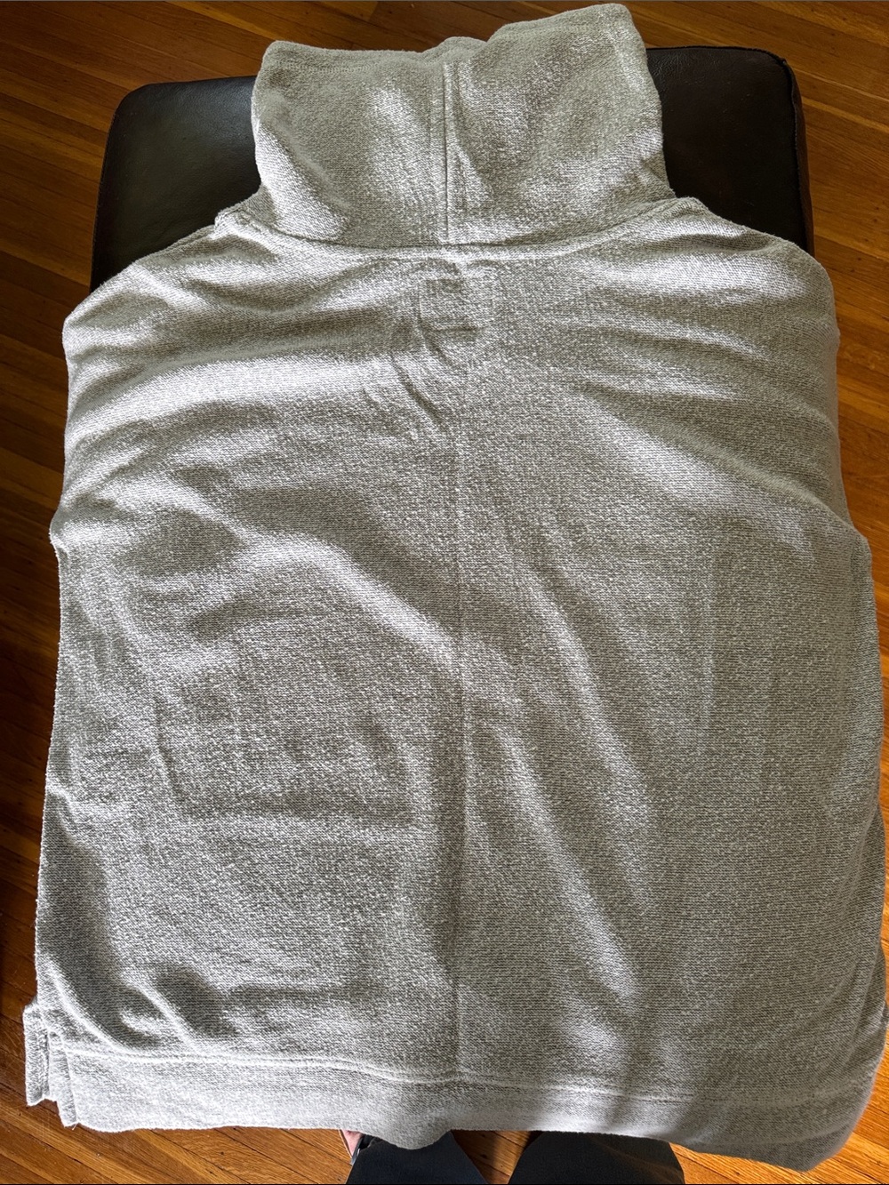 '47 Brand Gray Pullover with Black Logo Tag - Picture 4 of 4
